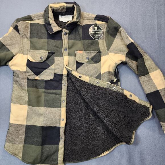 Matix Mens Shirt Jacket Shacket Medium Plaid Fleece Lined Snap Front Outdoors - Picture 10 of 15